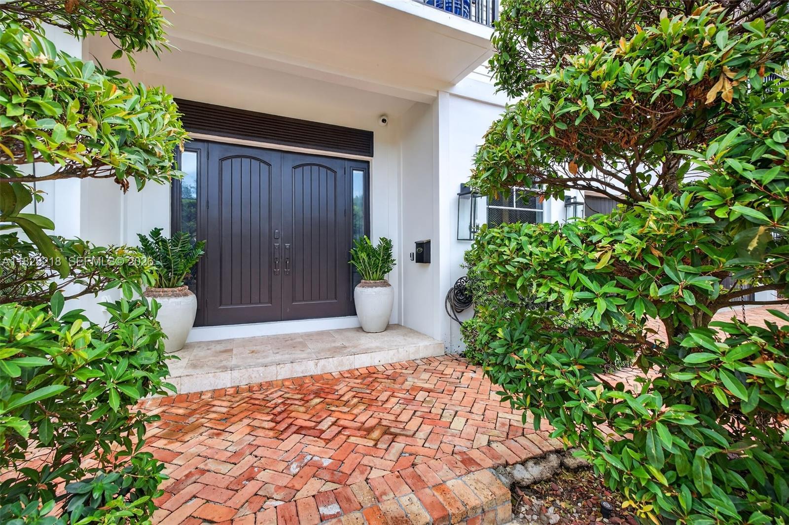 RIO VISTA ISLES - Residential
