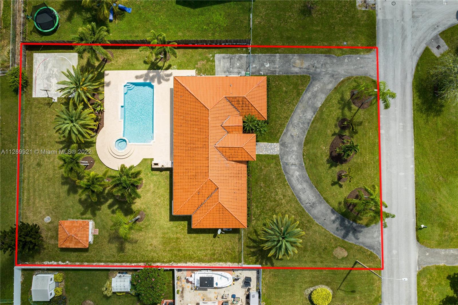 REDLANDS BEST 1ST ADDN - Residential