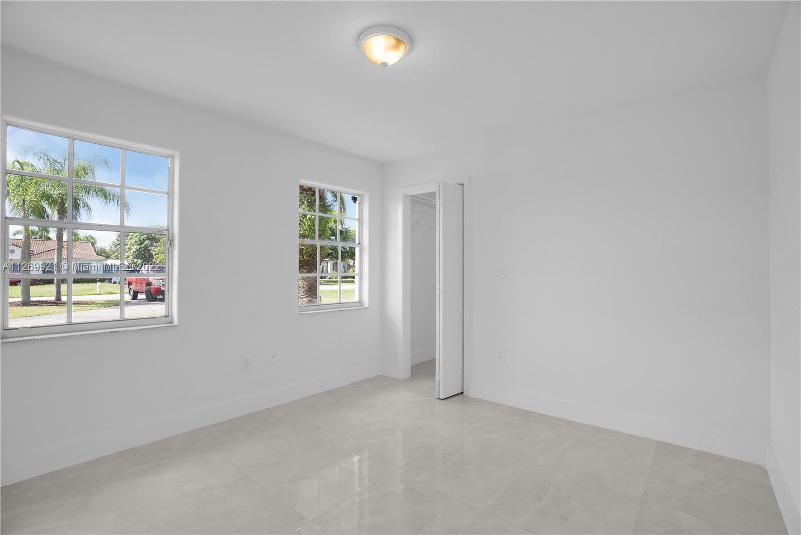 REDLANDS BEST 1ST ADDN - Residential