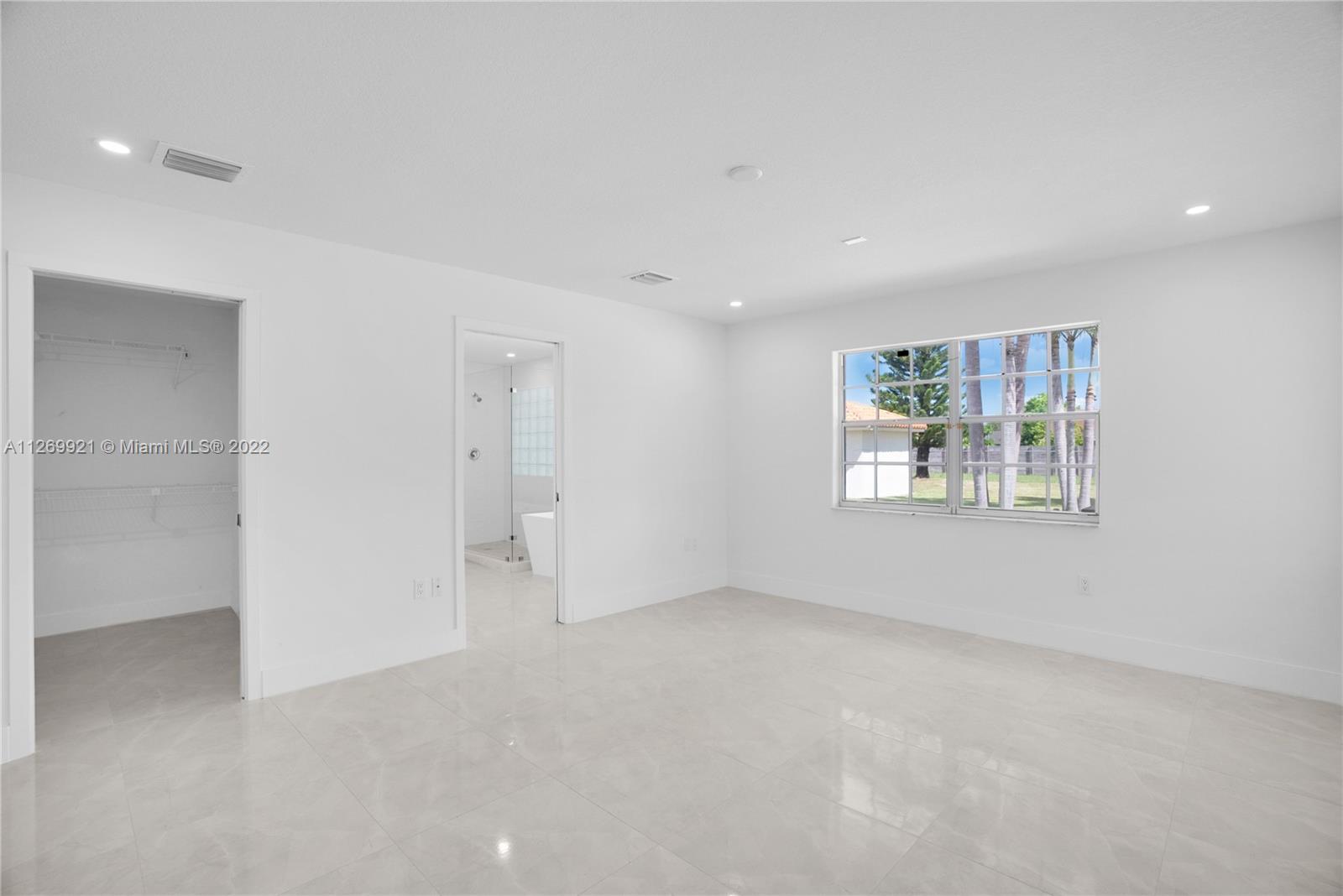 REDLANDS BEST 1ST ADDN - Residential
