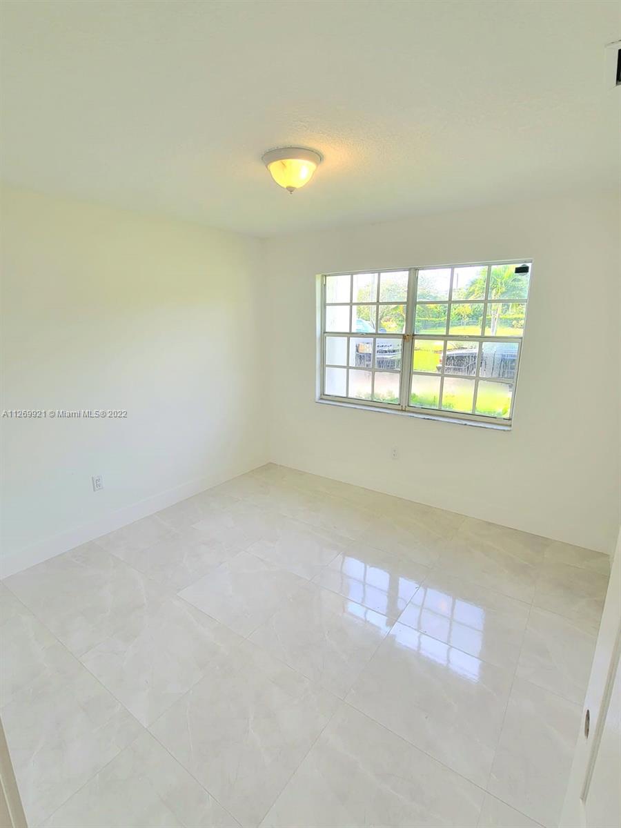 REDLANDS BEST 1ST ADDN - Residential