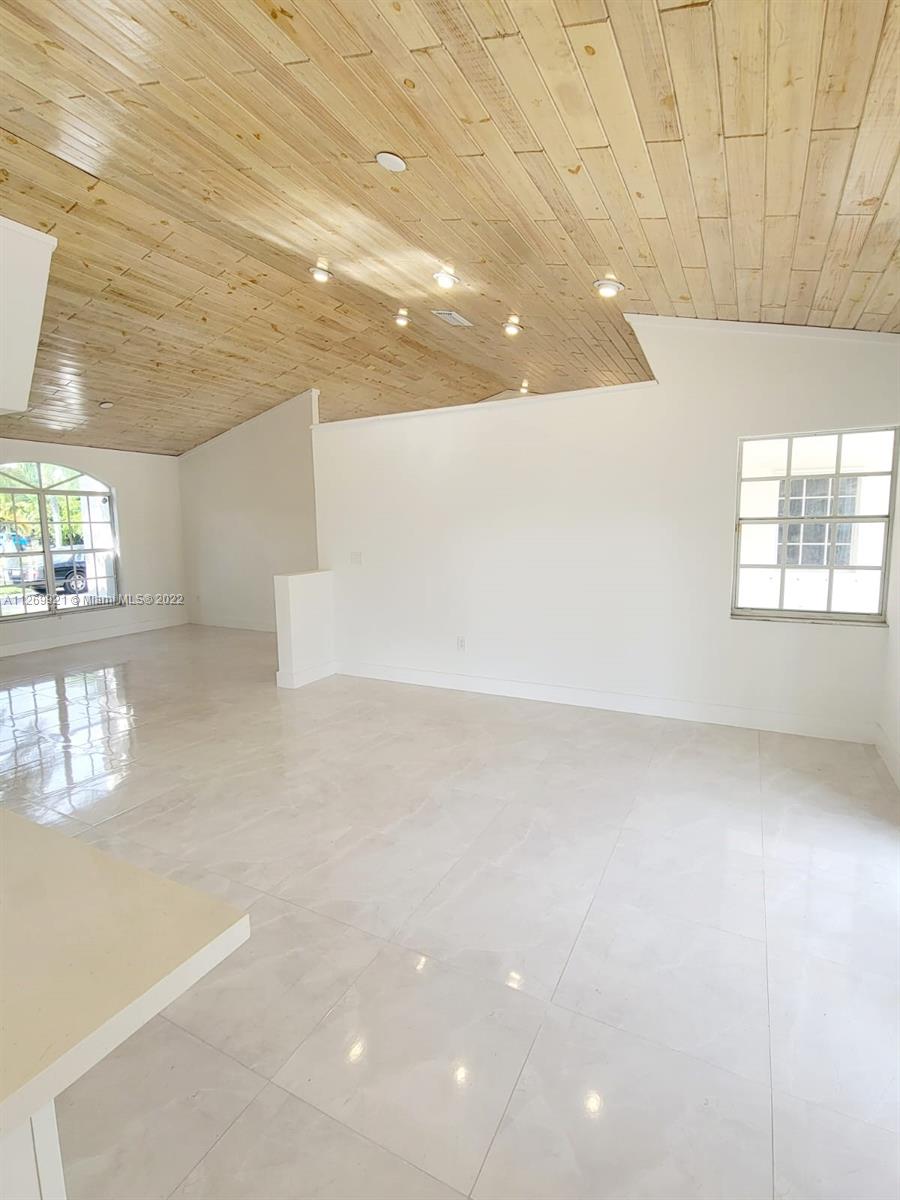 REDLANDS BEST 1ST ADDN - Residential