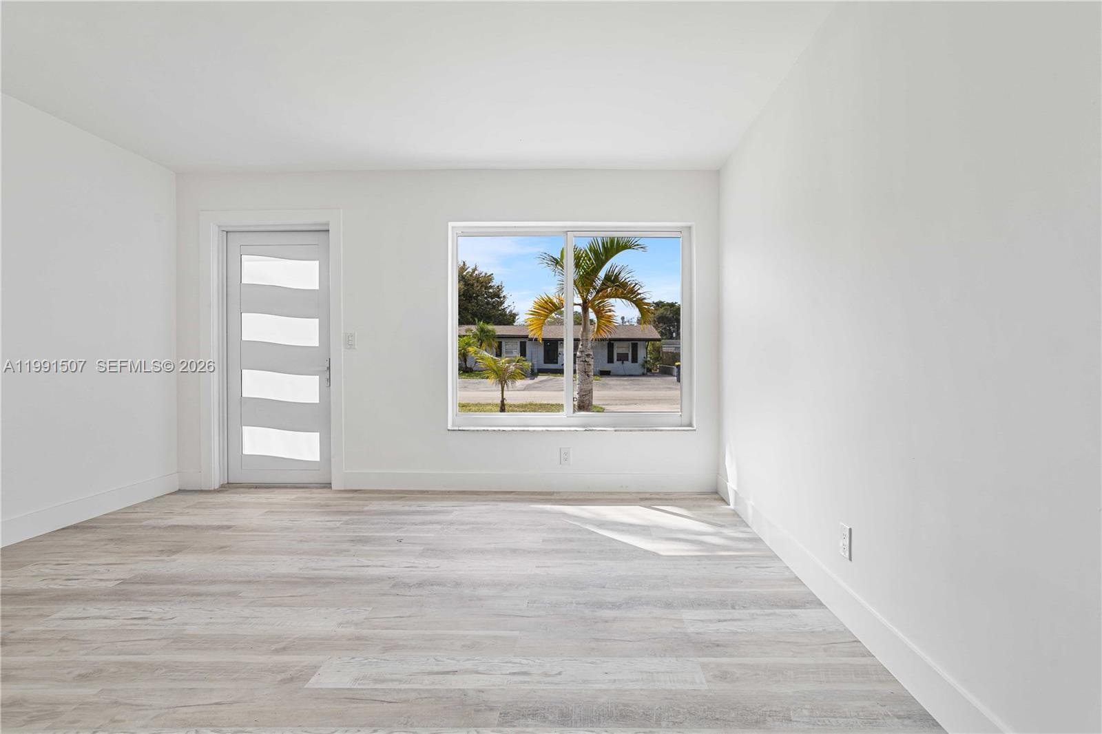 PLAYLAND ISLES - Residential