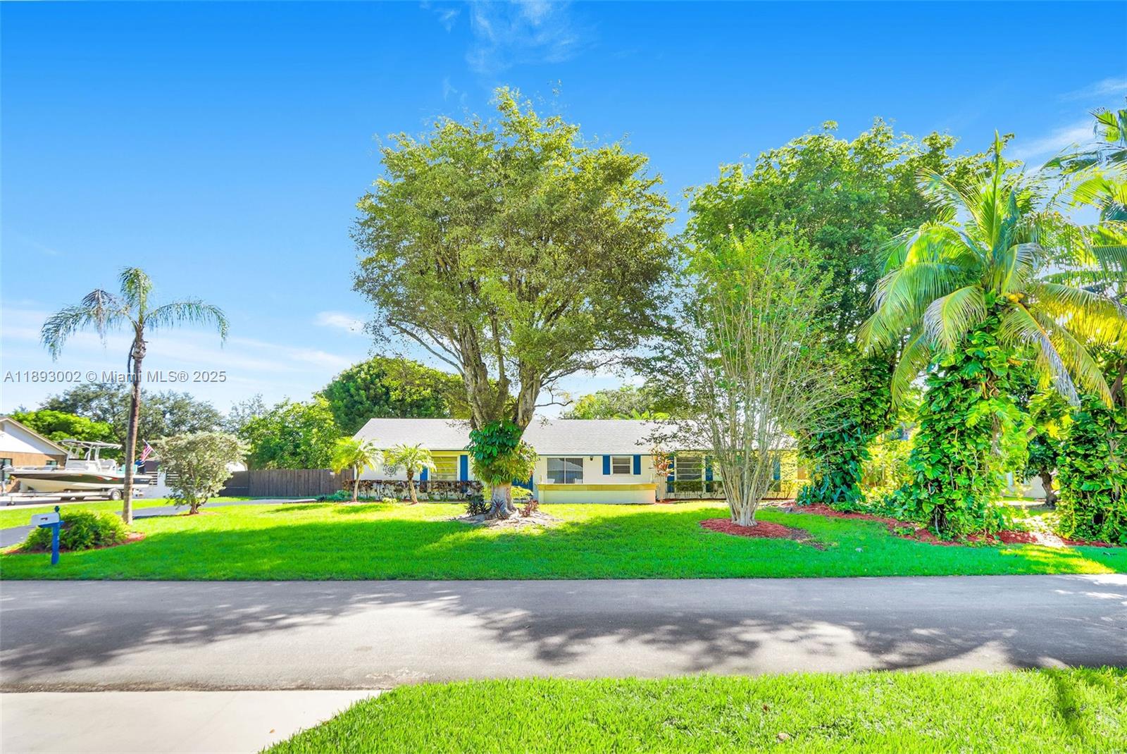 SECTION 21 BEL-AIRE - Residential