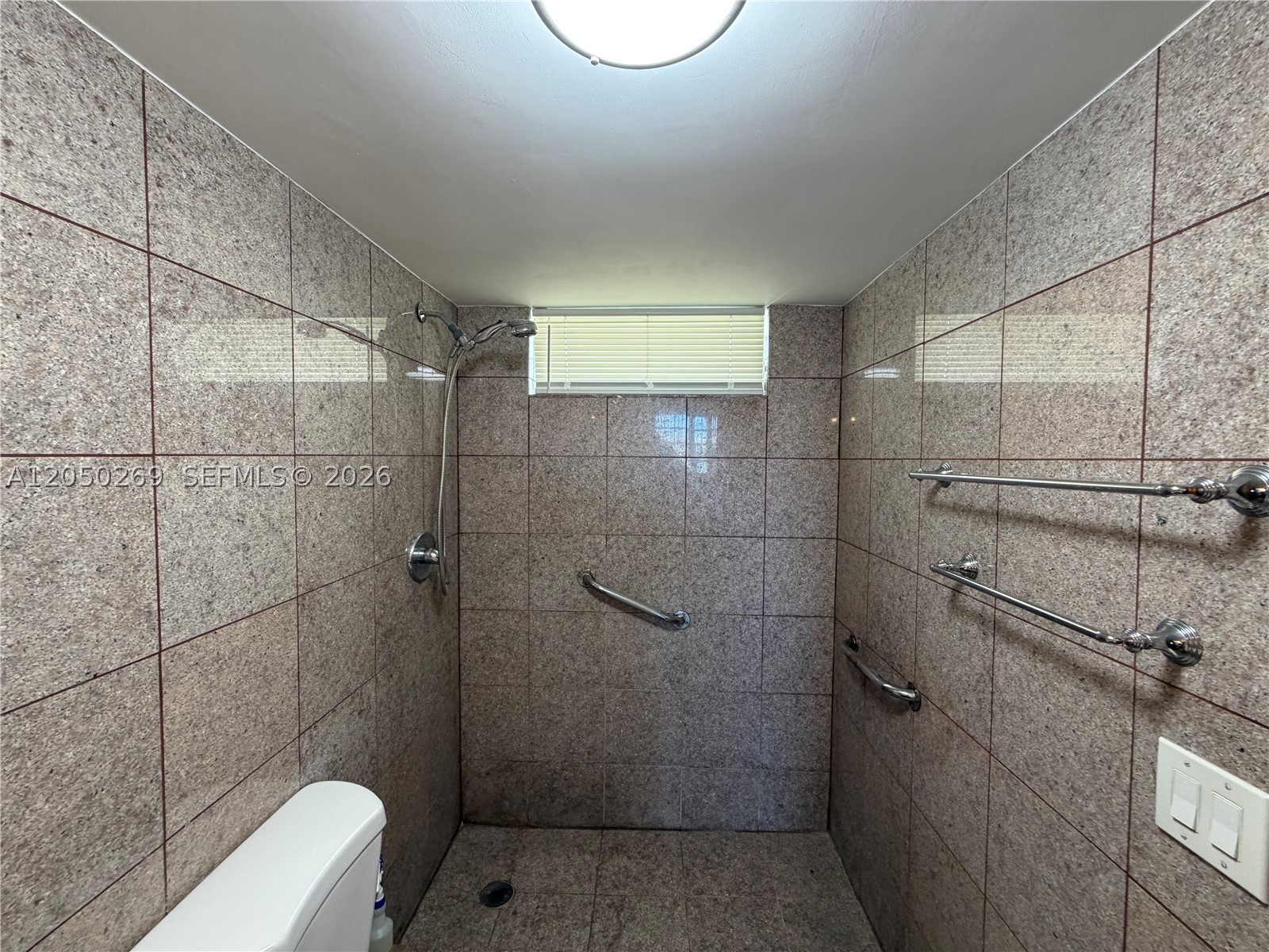 POINT EAST SEC II CONDO - Residential Lease