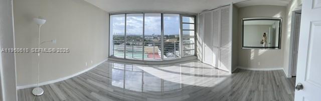 HOME TOWER CONDO - Residential