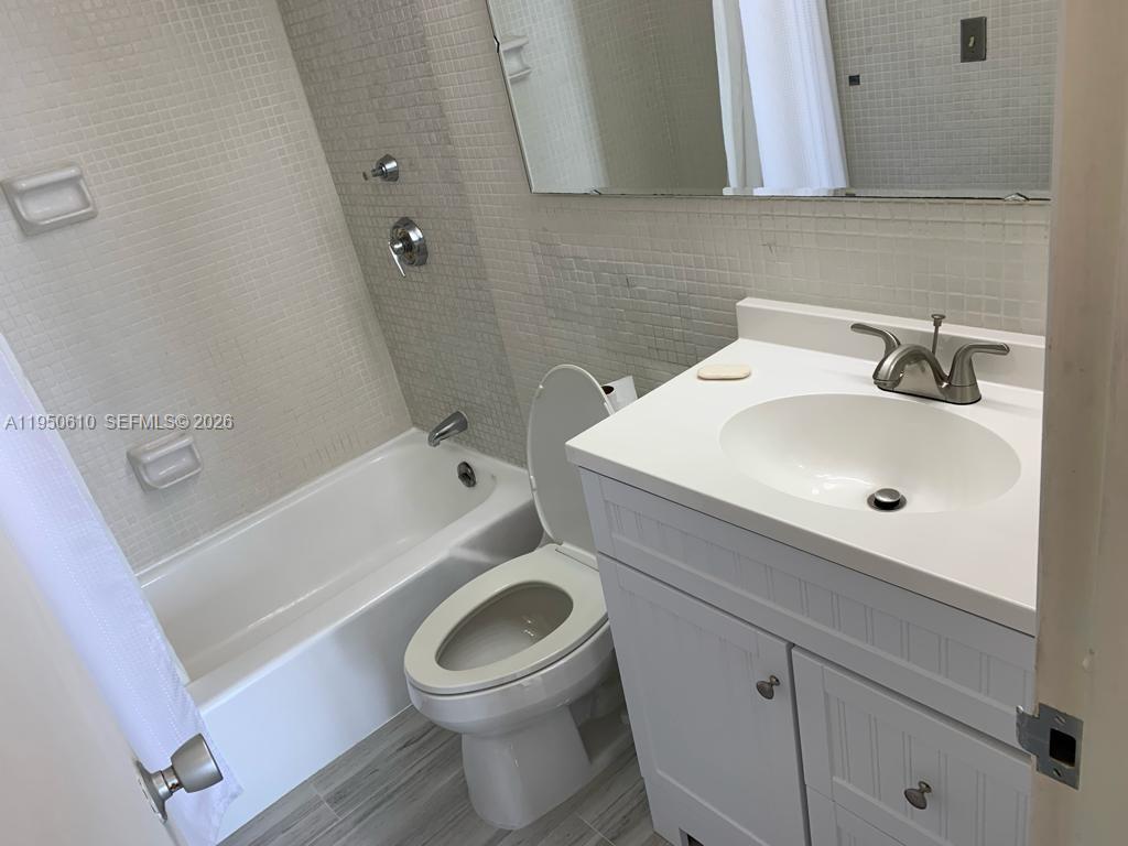 HOME TOWER CONDO - Residential