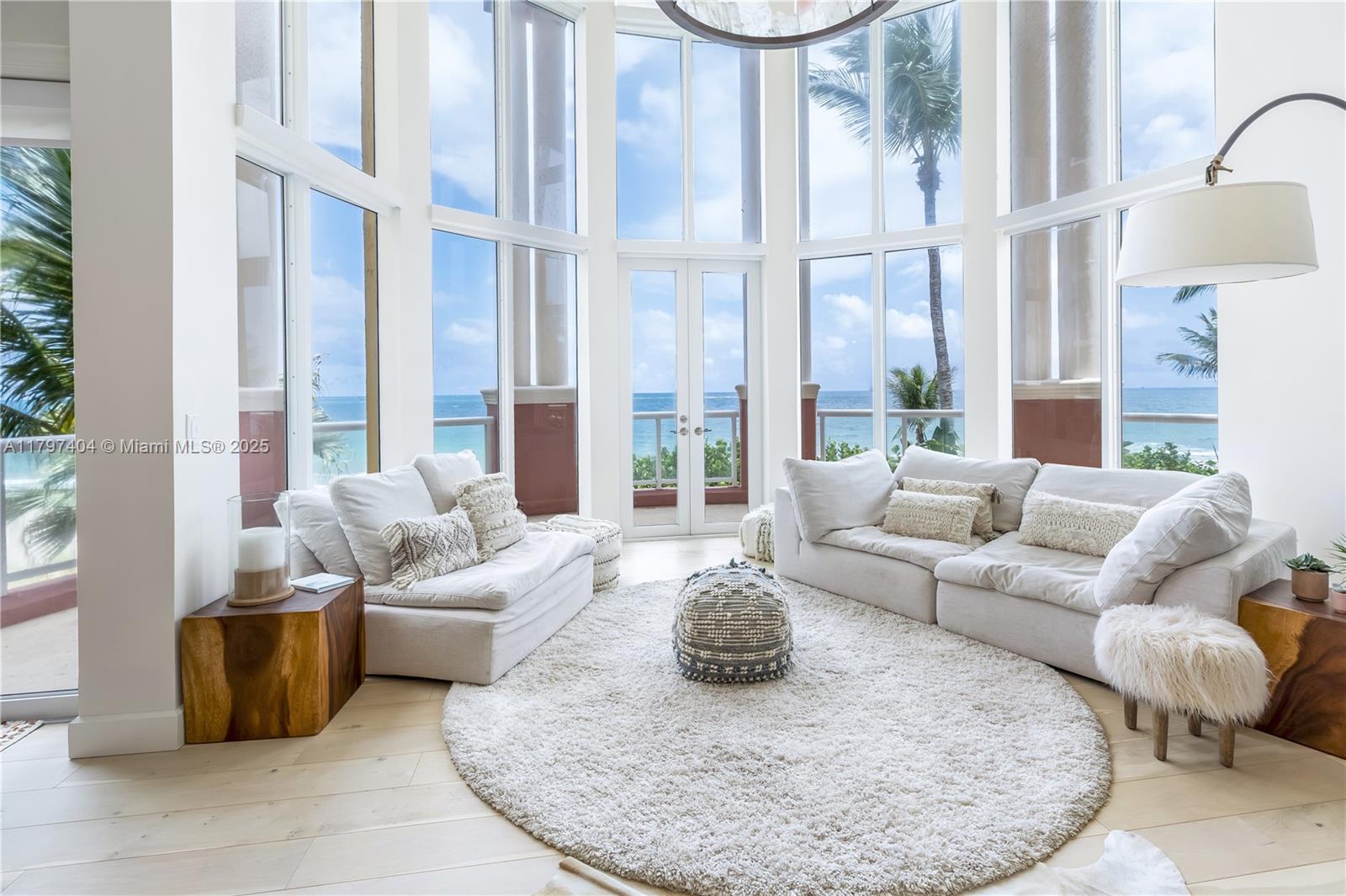 PALMS-TOWNHOUSES CONDO - Residential