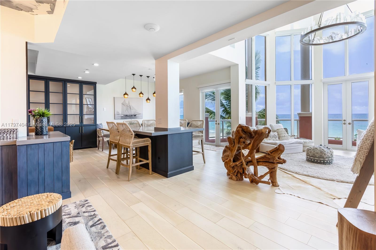 PALMS-TOWNHOUSES CONDO - Residential