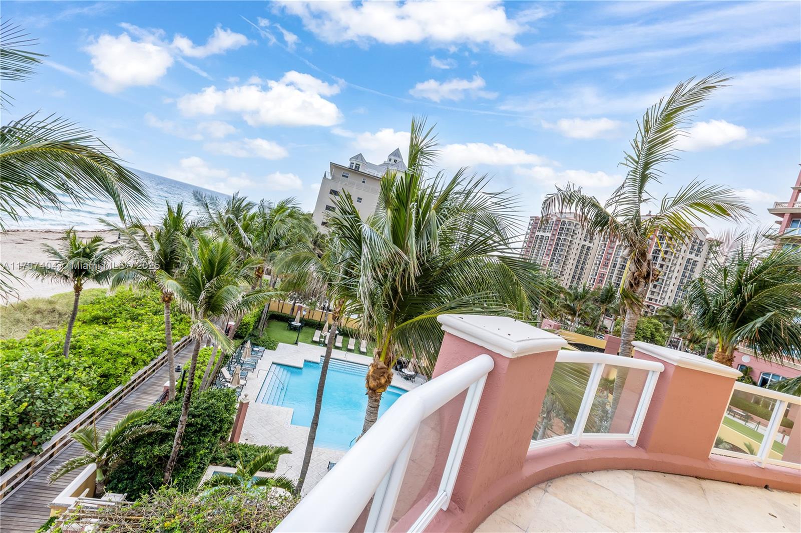 PALMS-TOWNHOUSES CONDO - Residential