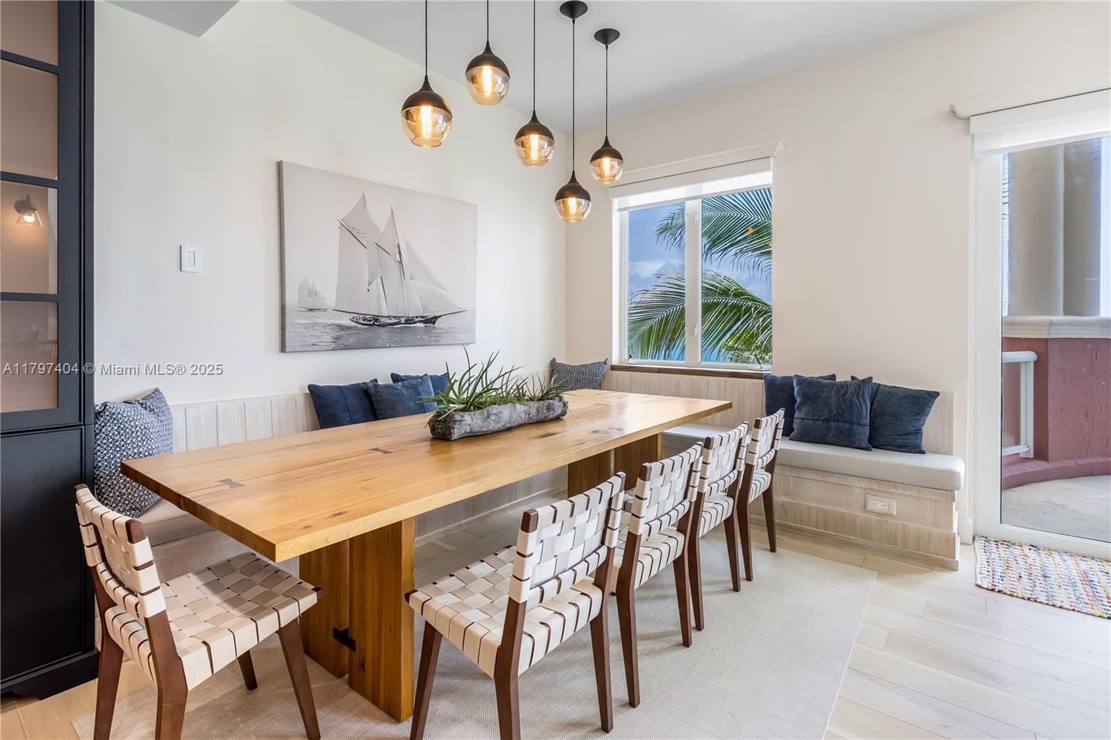 PALMS-TOWNHOUSES CONDO - Residential