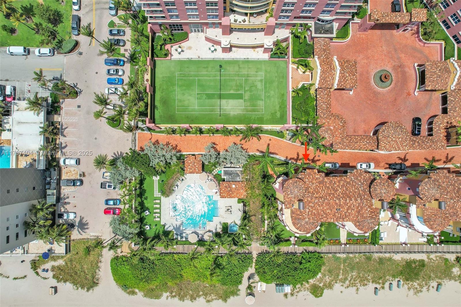 PALMS-TOWNHOUSES CONDO - Residential