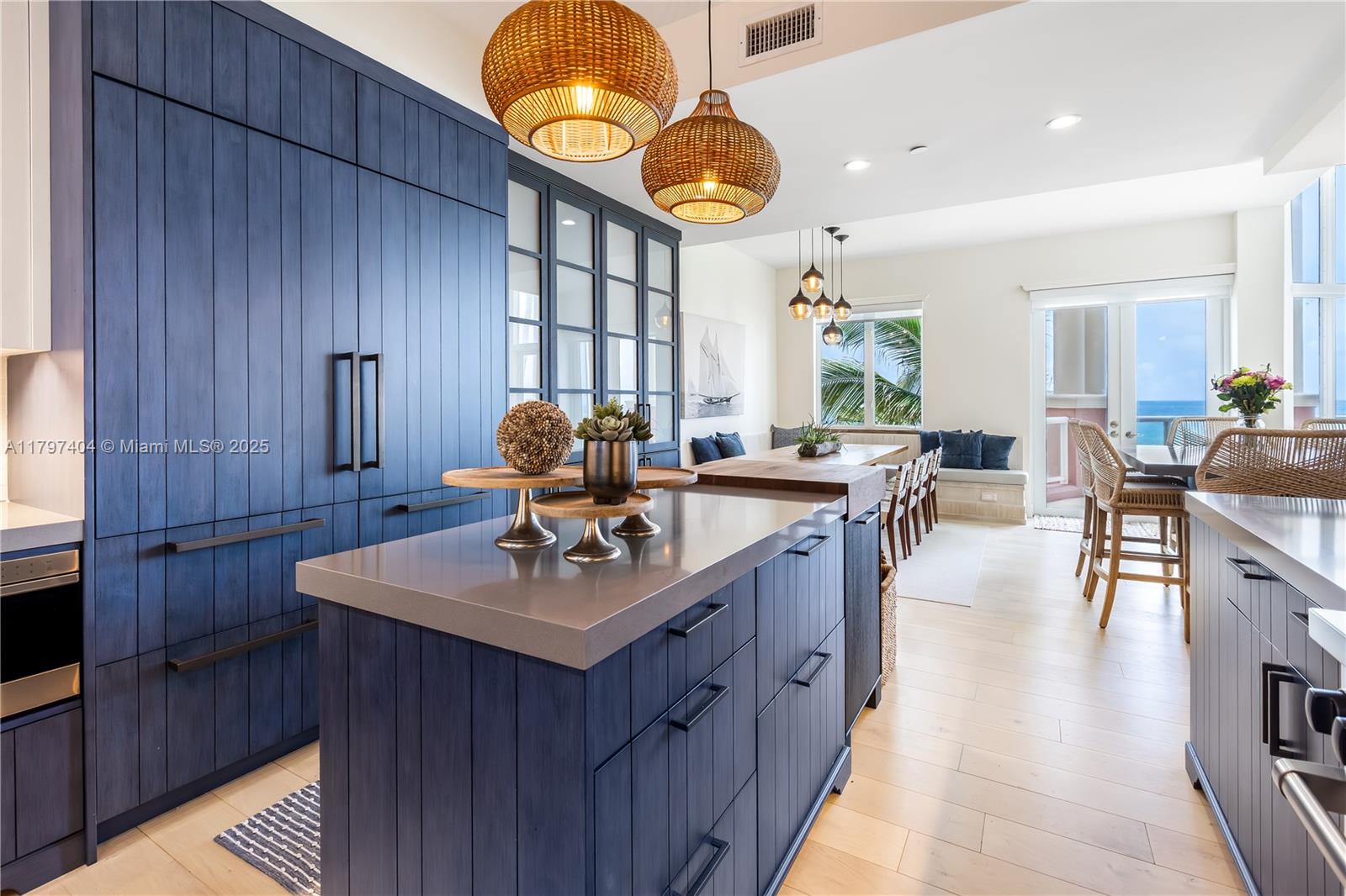PALMS-TOWNHOUSES CONDO - Residential