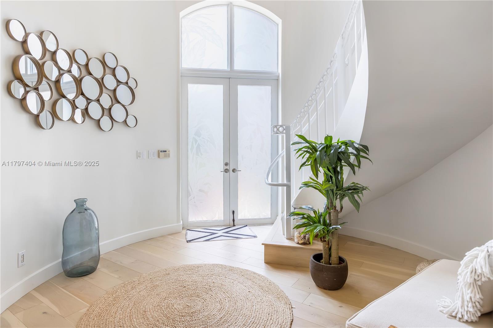 PALMS-TOWNHOUSES CONDO - Residential