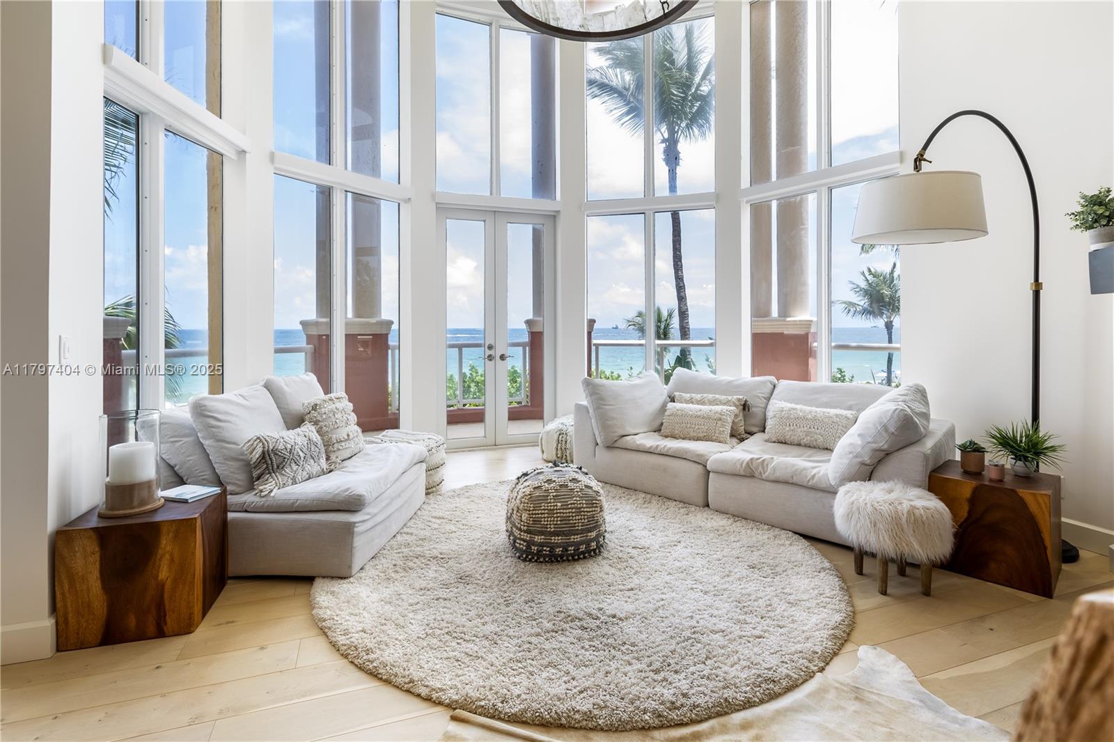 PALMS-TOWNHOUSES CONDO - Residential