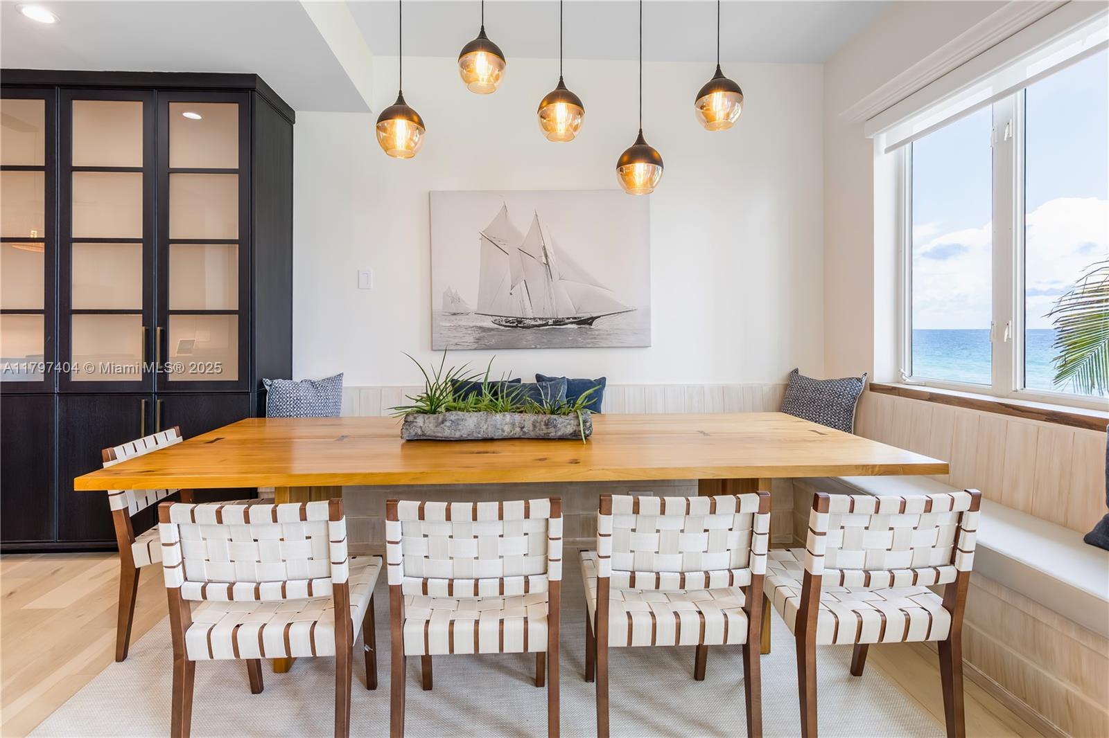 PALMS-TOWNHOUSES CONDO - Residential