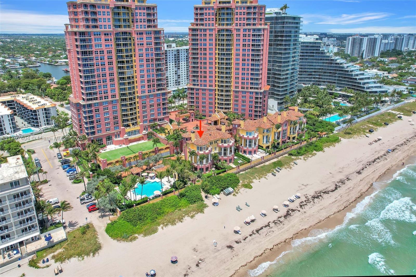 PALMS-TOWNHOUSES CONDO - Residential