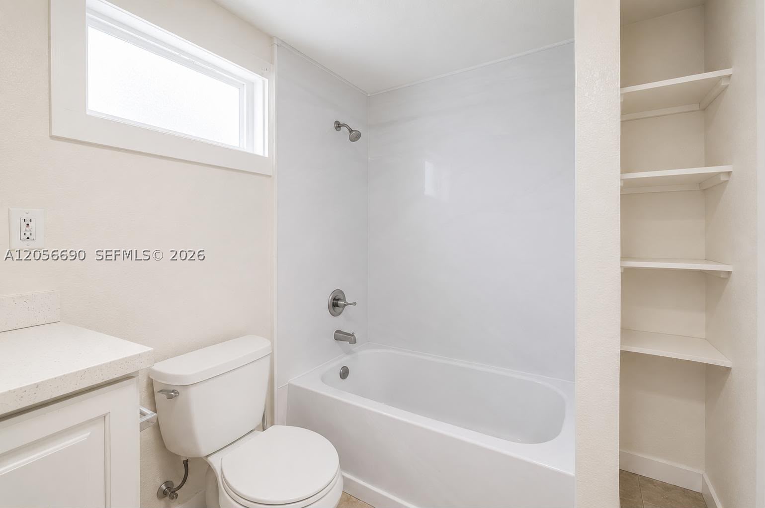 T L JOHNSON SUB IN SW1/4 - Residential