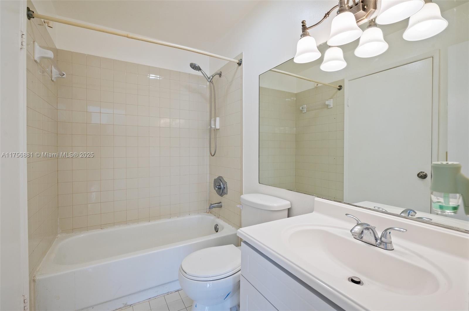 Hialeah Club Villas Condo - Residential Lease