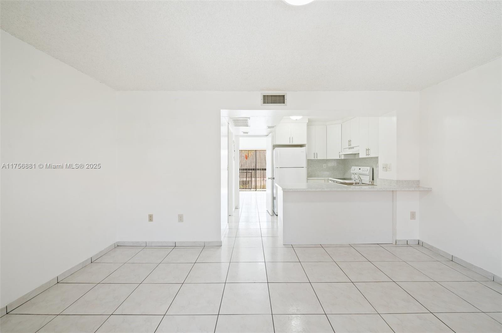 Hialeah Club Villas Condo - Residential Lease