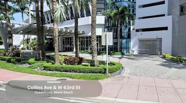 LA GORCE PALACE CONDO - Residential Lease
