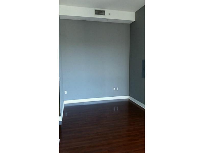METROPOLIS I AT DADELAND - Residential Lease