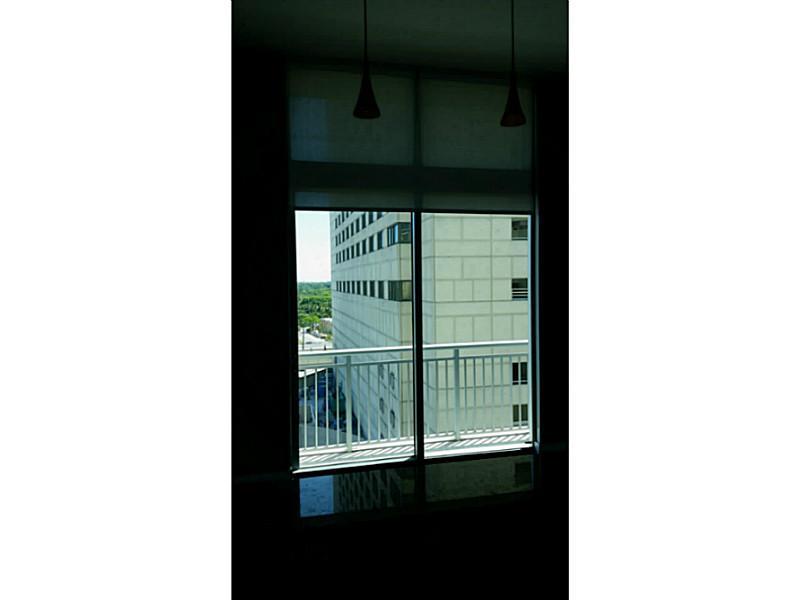 METROPOLIS I AT DADELAND - Residential Lease
