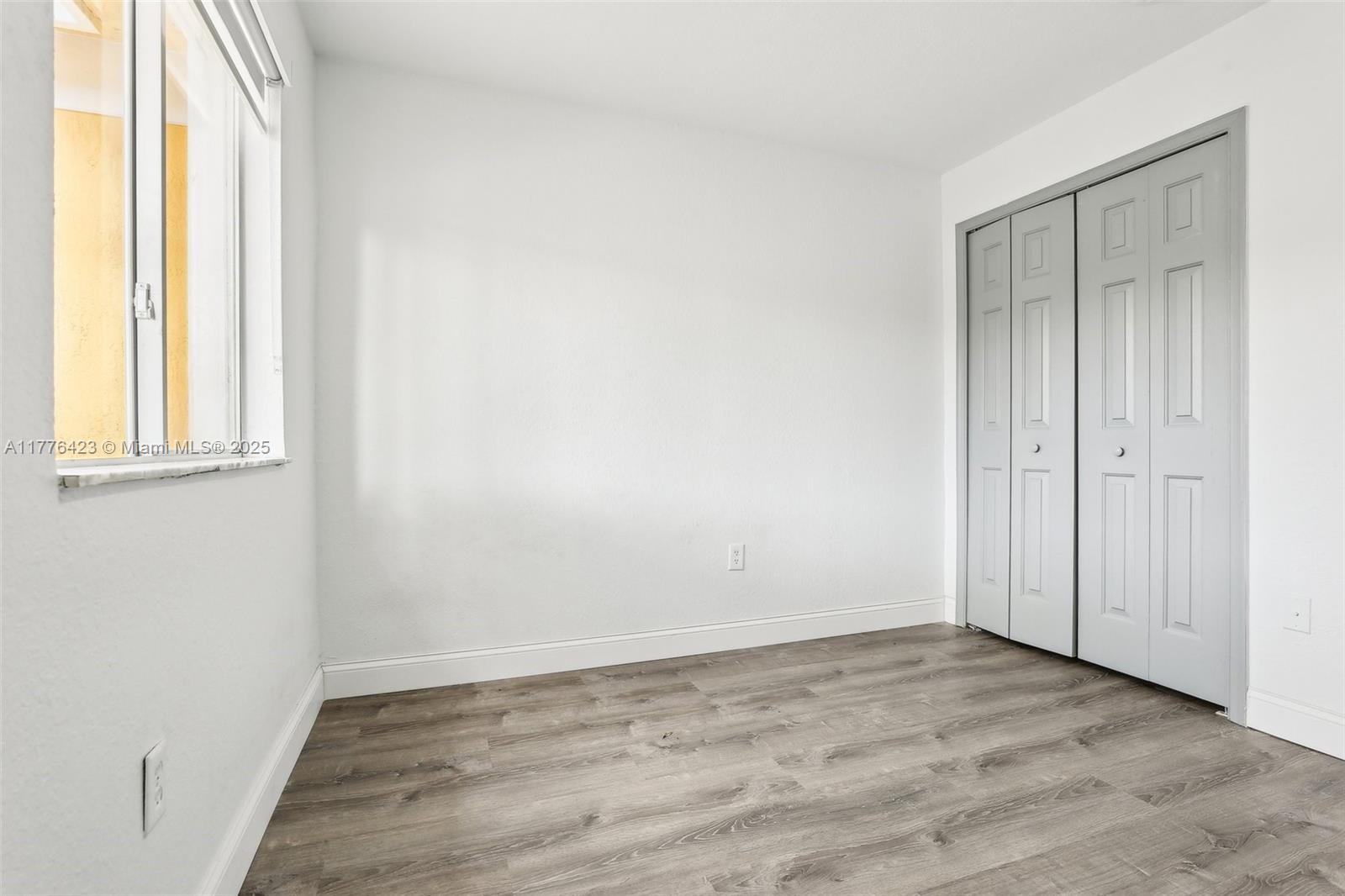 SHOMA TOWNHOMES AT KEYSCO - Residential Lease