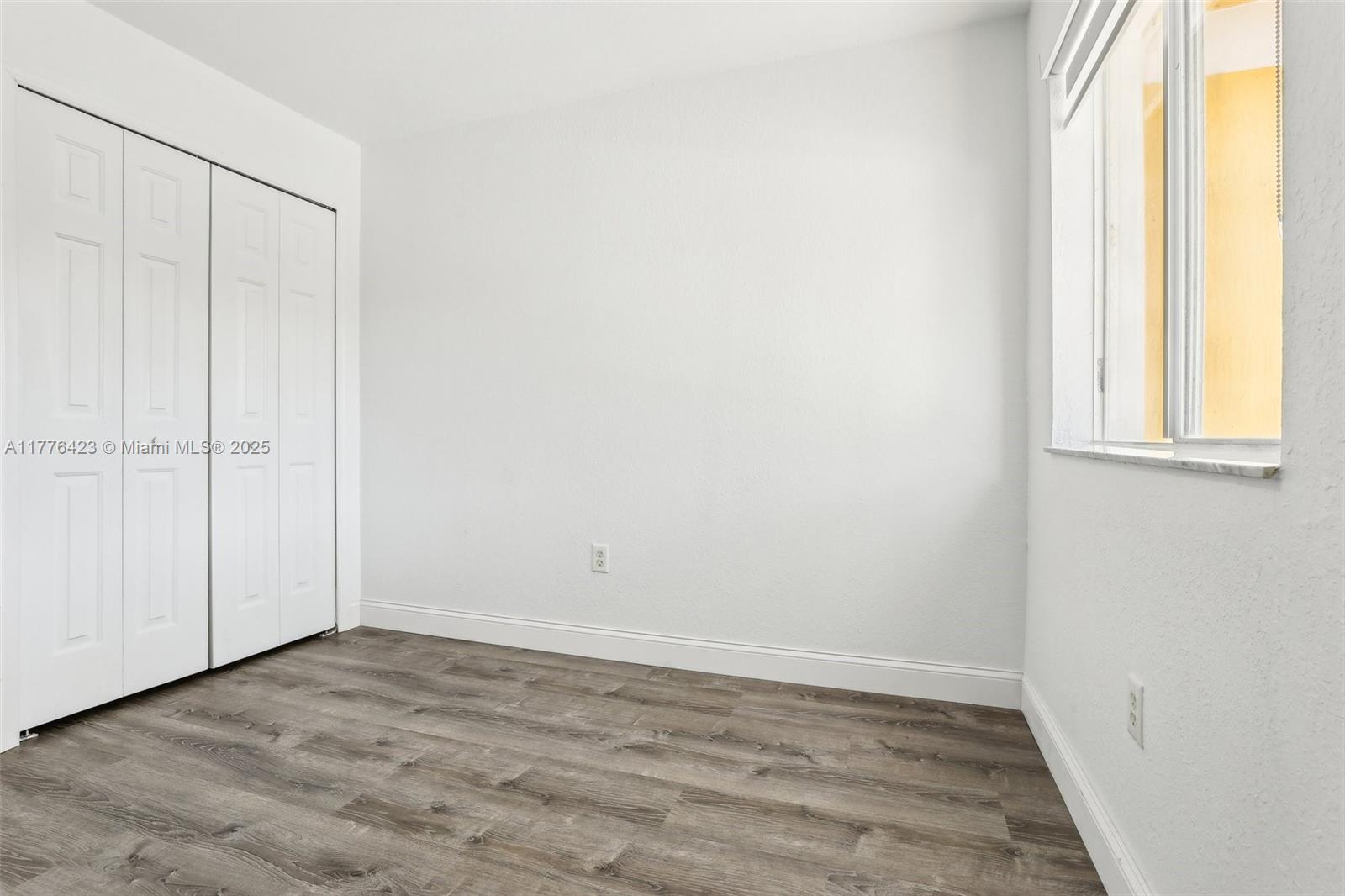 SHOMA TOWNHOMES AT KEYSCO - Residential Lease