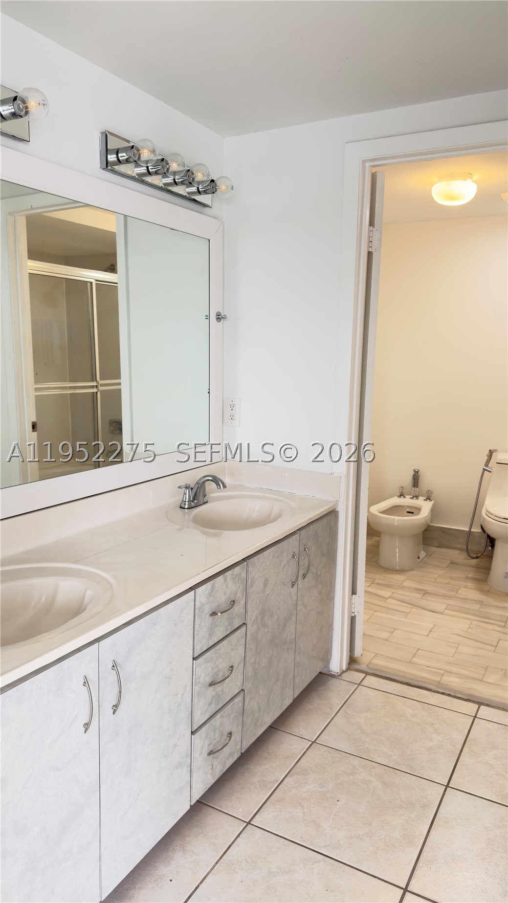 POINCIANA IS YT & RCQ CLU - Residential