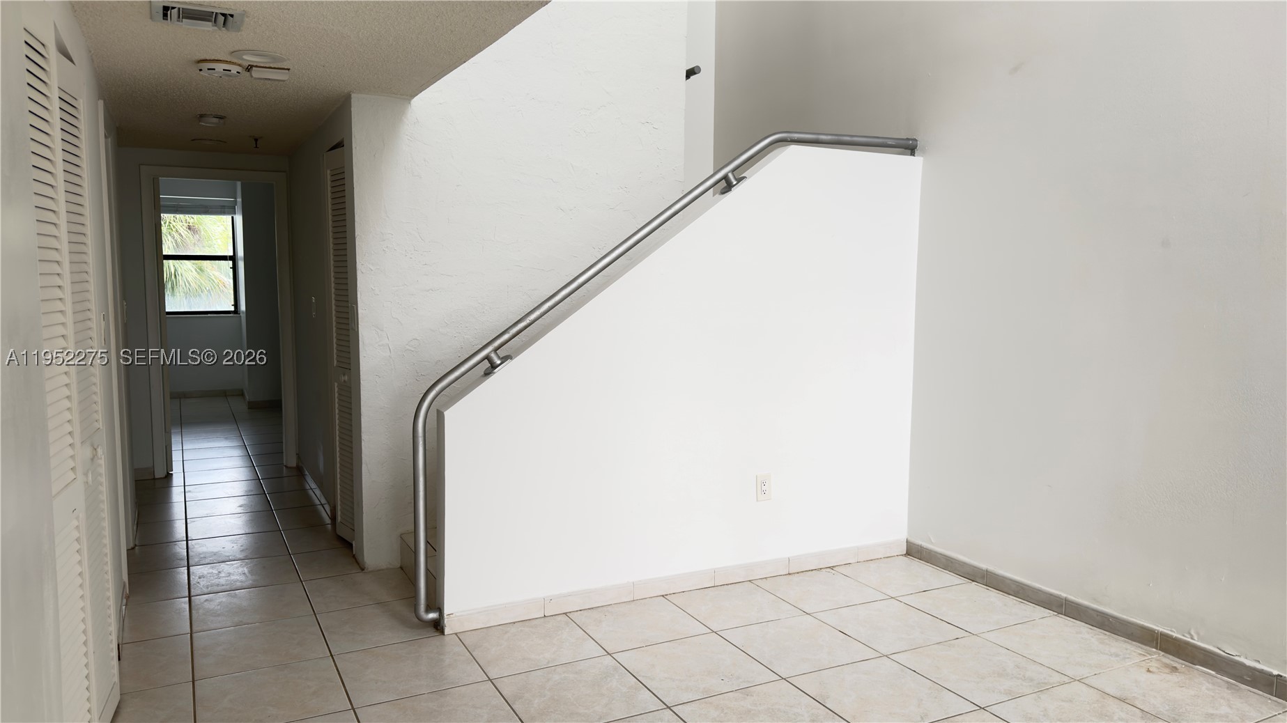 POINCIANA IS YT & RCQ CLU - Residential