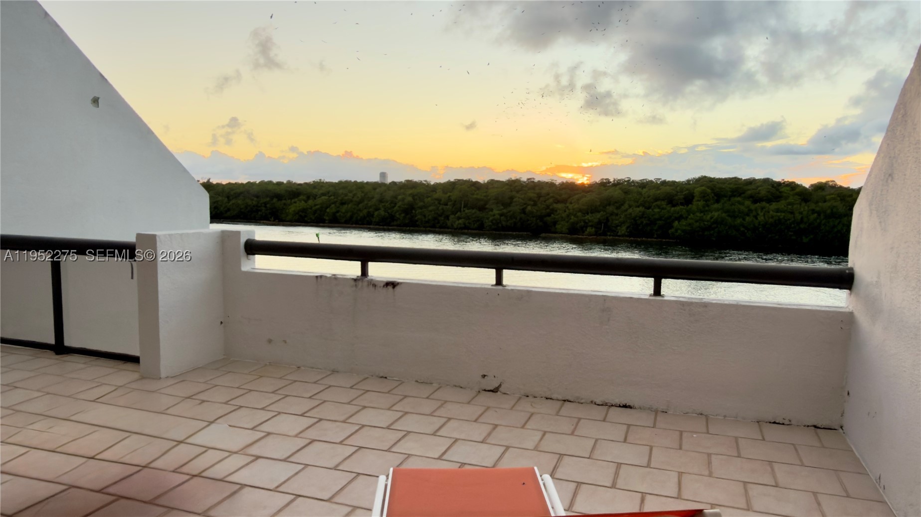 POINCIANA IS YT & RCQ CLU - Residential