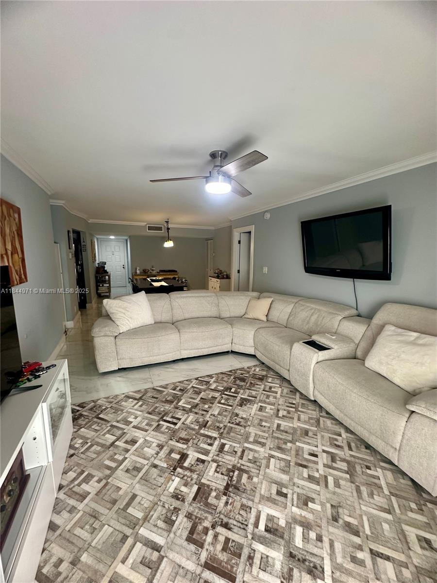 VISTA GARDENS I CONDO - Residential