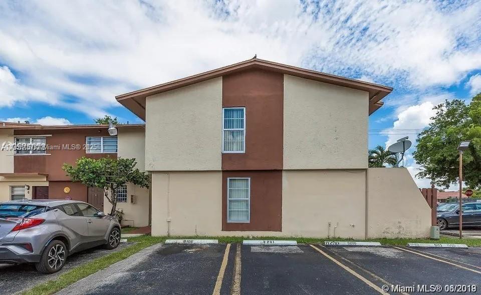 WEST FLAGLER HERITAGE CON - Residential Lease