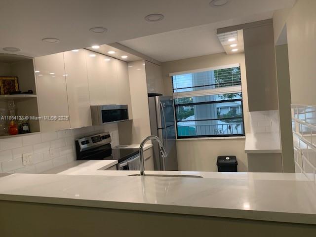 WHITEHALL CONDO AT CAMINO - Residential Lease