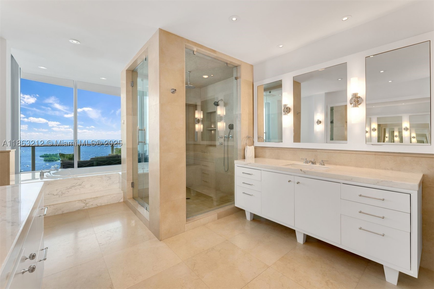 GROVENOR HOUSE CONDO - Residential