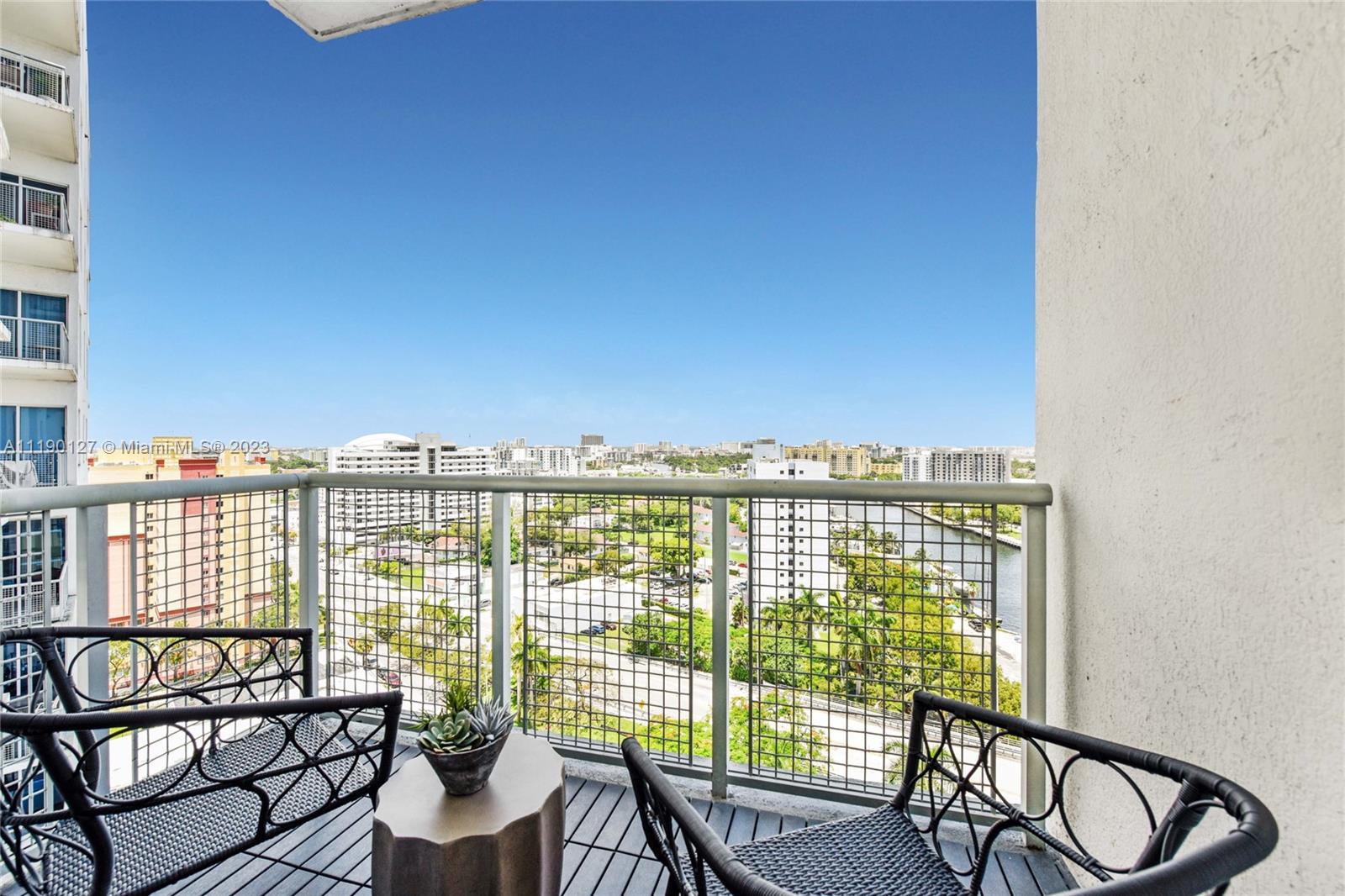 NEO CONDO - Residential Lease