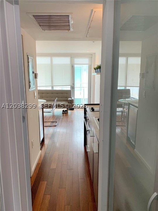 FONTANA CONDO - Residential Lease