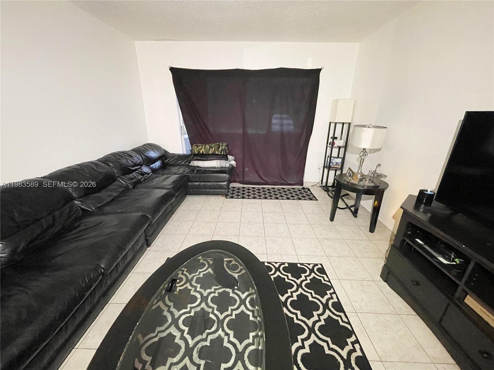 BROOKFIELD SQUARE CONDO - Residential
