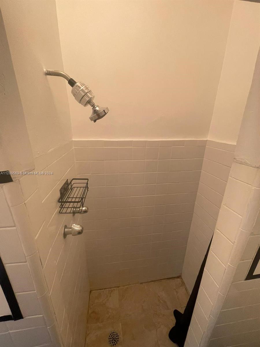 1455 MICHIGAN AVE CONDO - Residential
