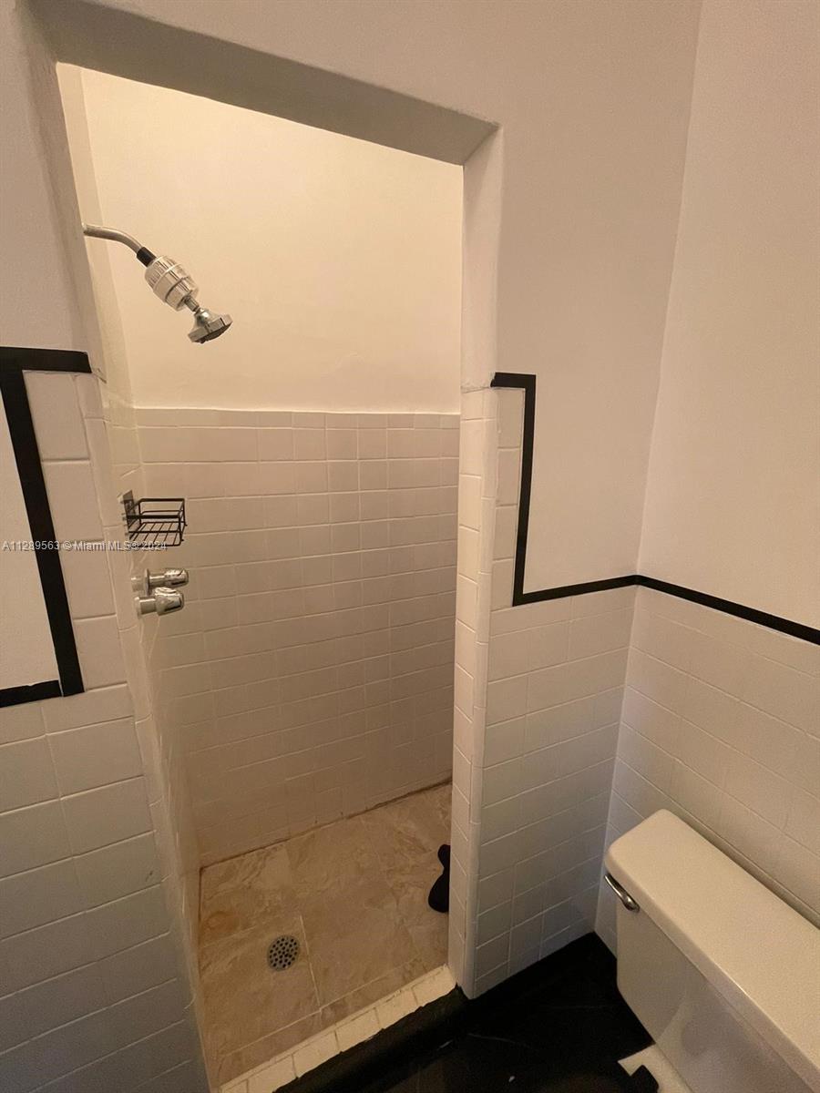 1455 MICHIGAN AVE CONDO - Residential