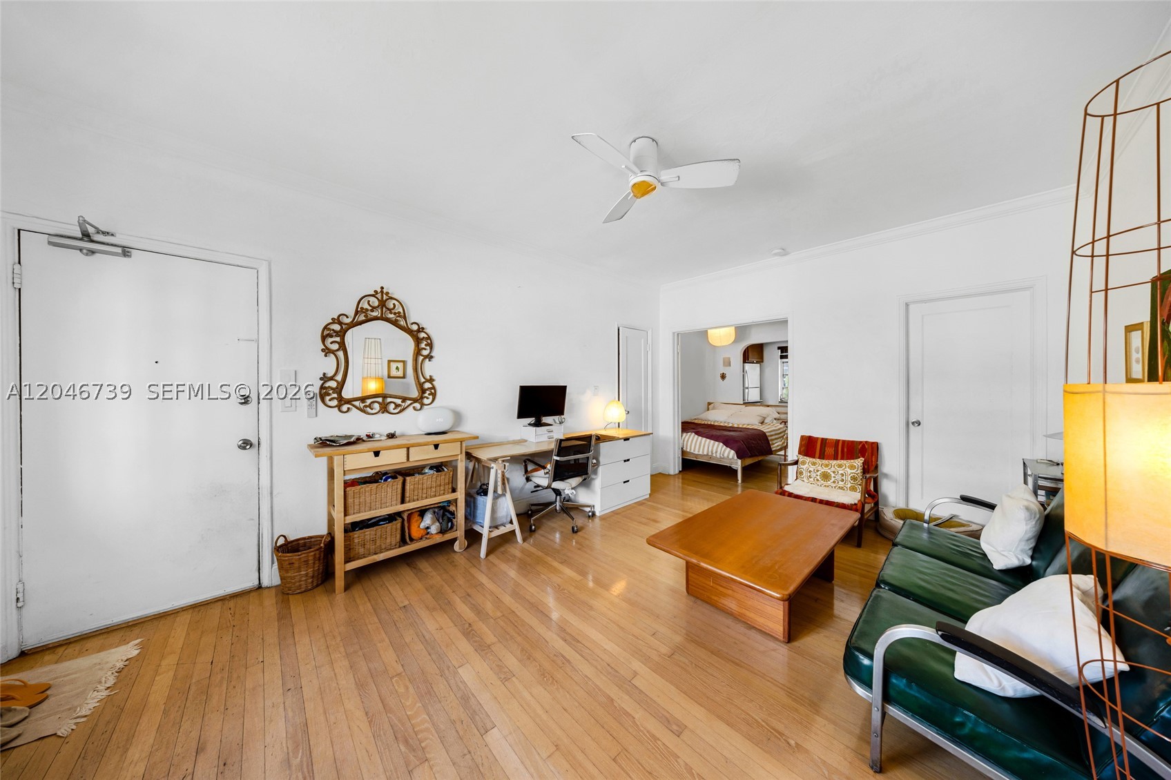 THE VINTAGE EAST CONDO - Residential
