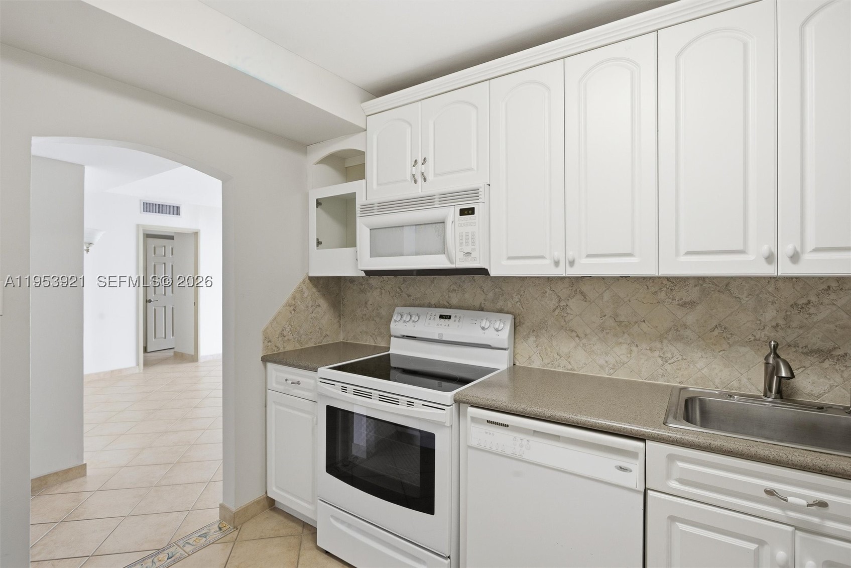FLAMENCO CONDO TOWER II - Residential