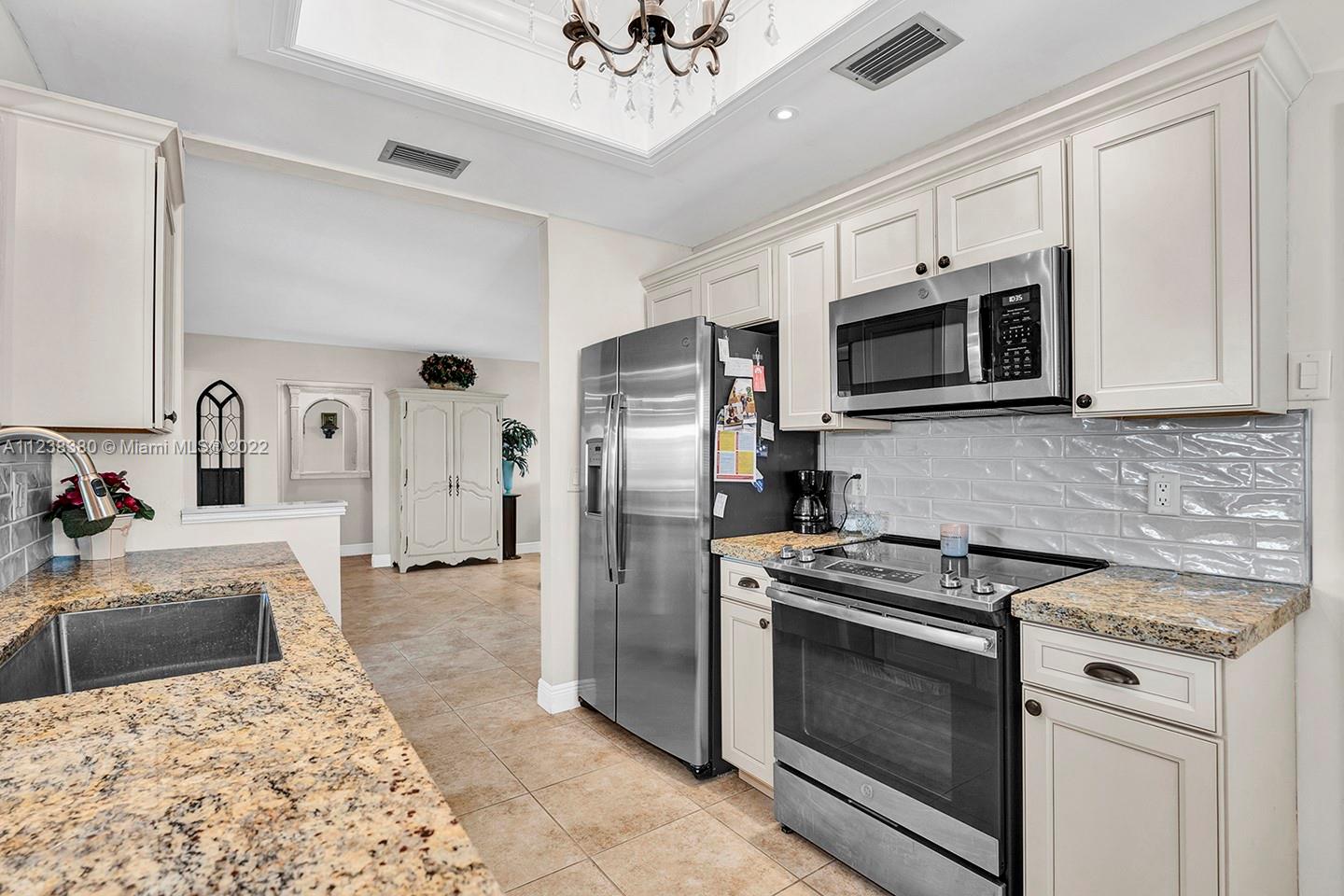 PALM BEACH LEISUREVILLE S - Residential