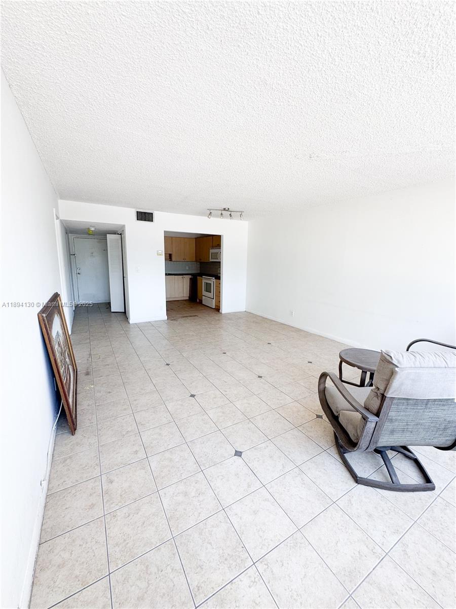 CRESTVIEW TOWERS CONDO - Residential