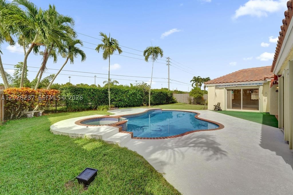 FOREST RIDGE SINGLE FAMIL - Residential
