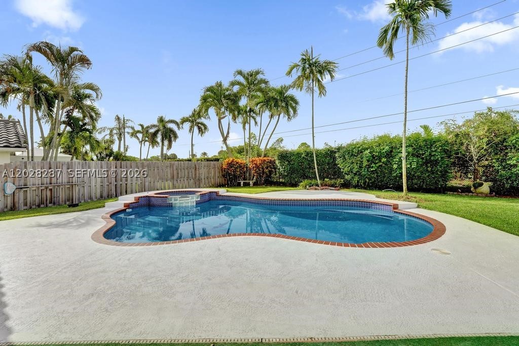 FOREST RIDGE SINGLE FAMIL - Residential
