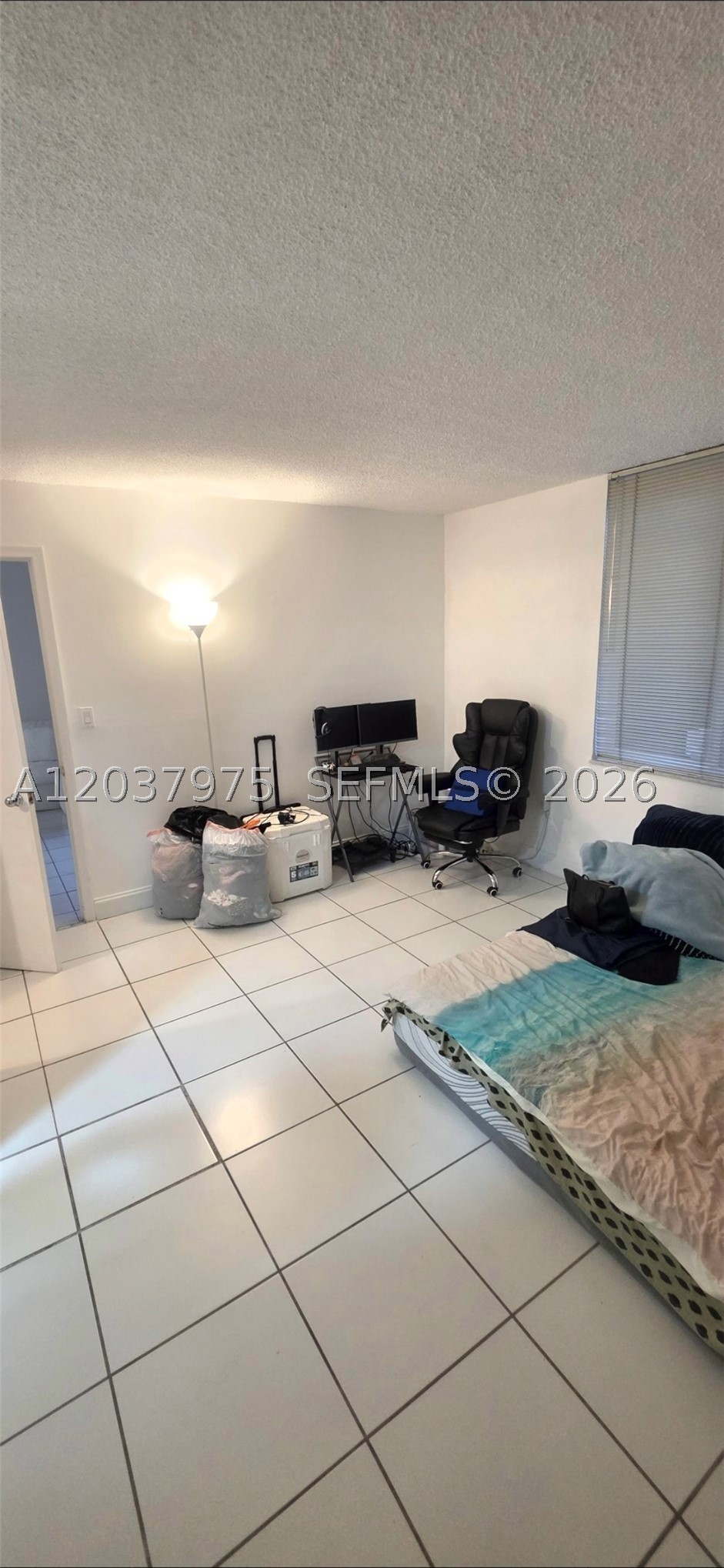SAMARI LAKE EAST CONDO - Residential Lease