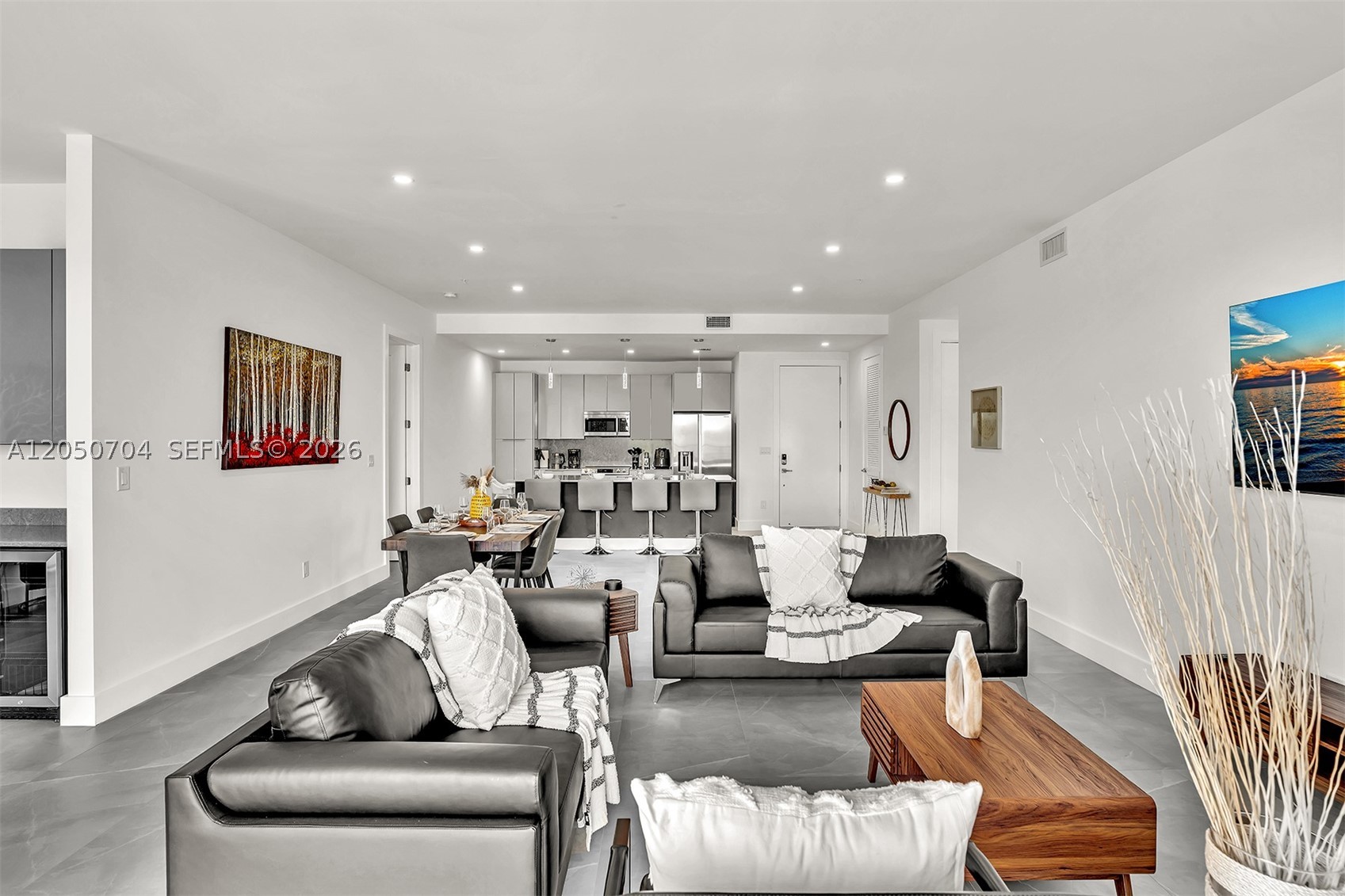 Everglade Land Sales Co - Residential Lease