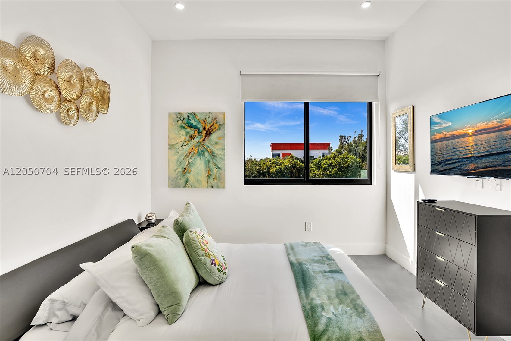 Everglade Land Sales Co - Residential Lease